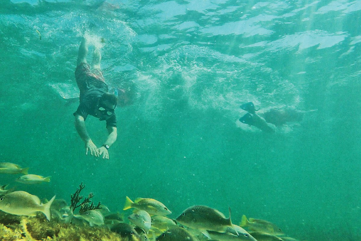 Sierra y Marea — ATV en sierra tropical + snorkel + pueblo pescador