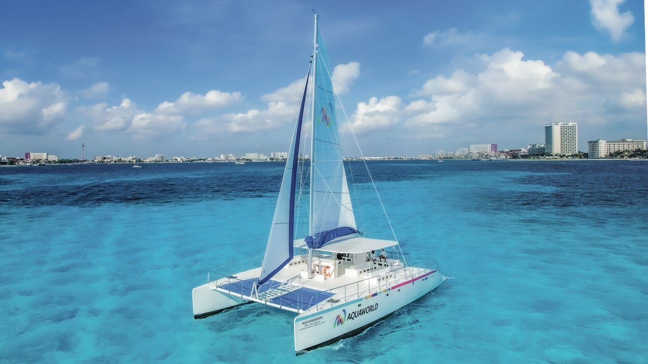 Cancún + Isla Mujeres combo — lo mejor del norte caribeño