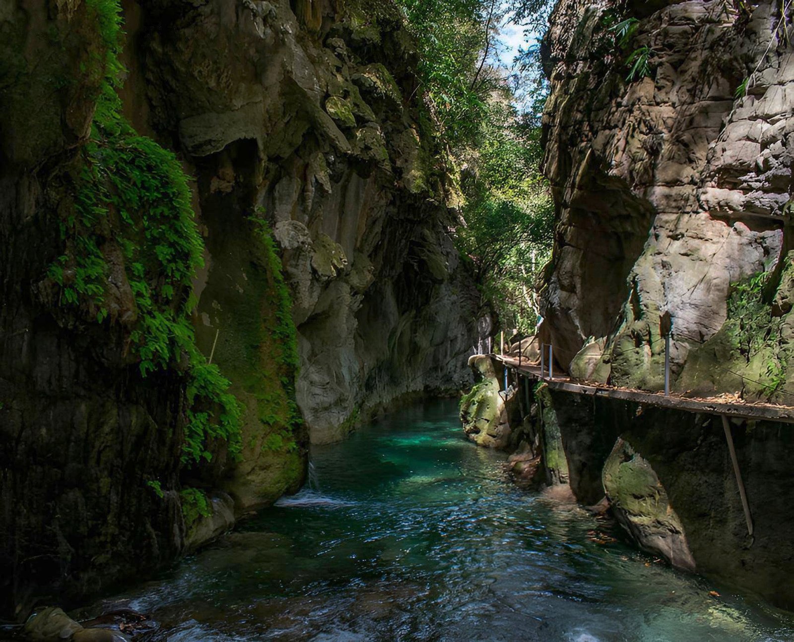 Tour a Cuatro Palos y Río Escanela. Saliendo desde Jalpan, Querétaro.
