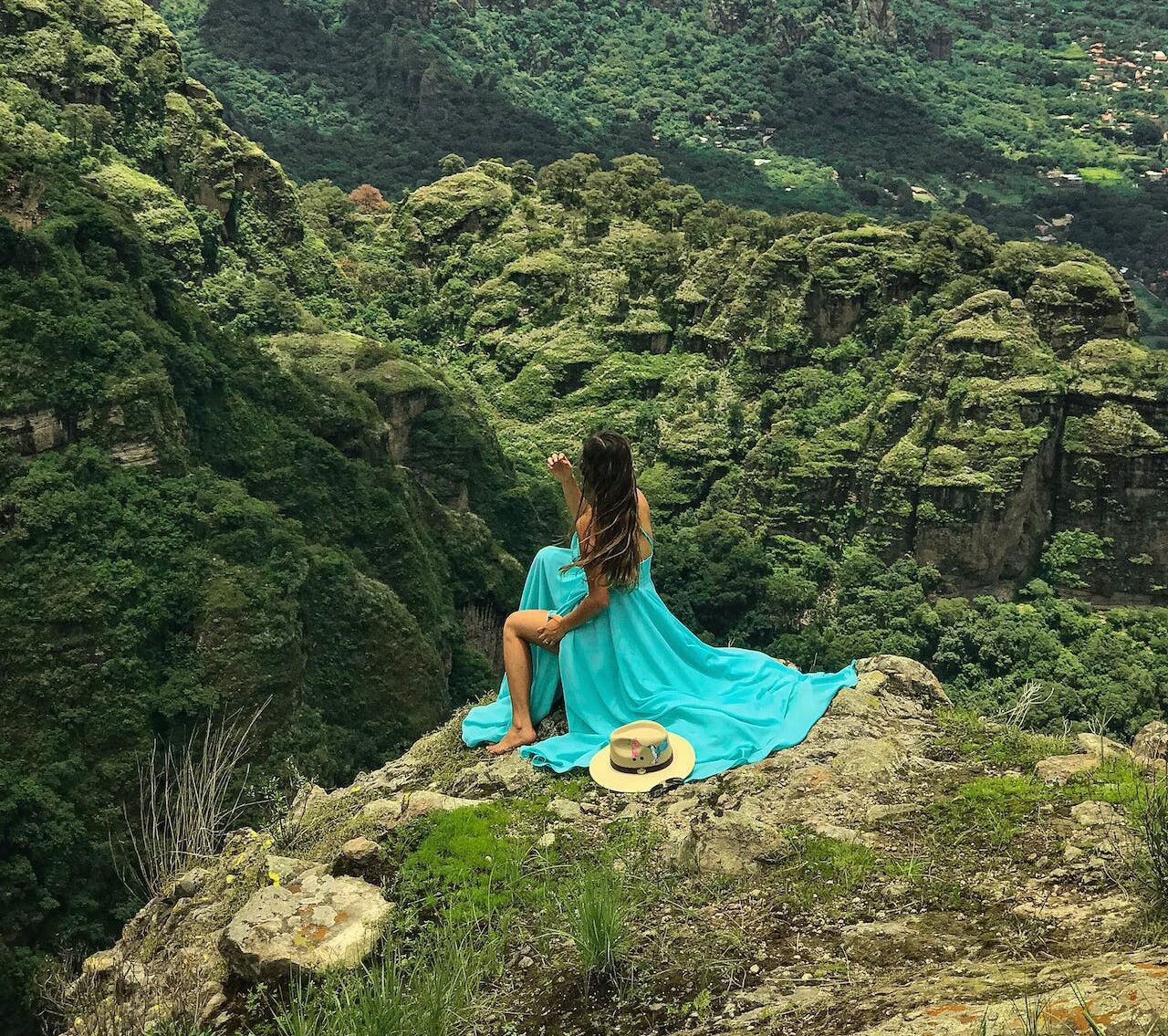 Tour de hiking con sesión fotográfica en el cerro del tepozteco en Tepoztlán, saliendo desde la ciudad de Morelos