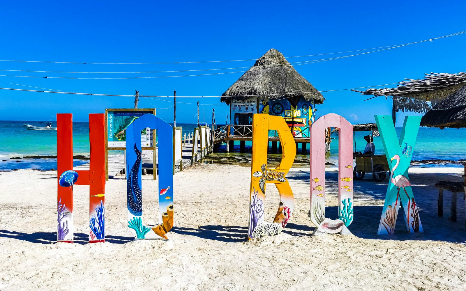 Tour a Holbox todo incluido Visita a Punta Mosquito y la Isla de la Pasión