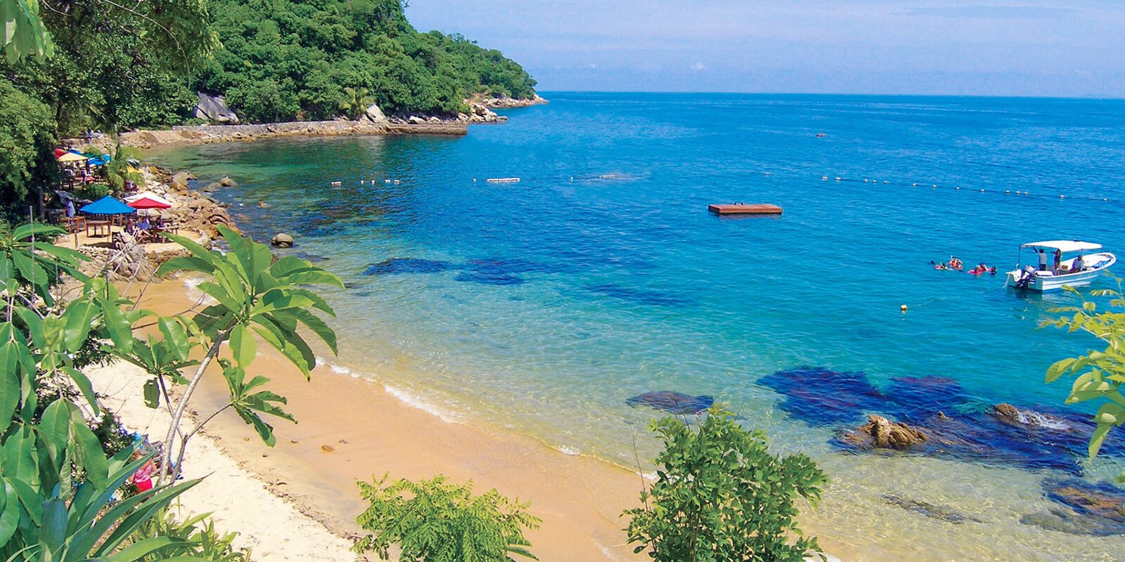 Tour a playa Las Caletas con snorkeling. Saliendo desde Puerto Vallarta, Jalisco.