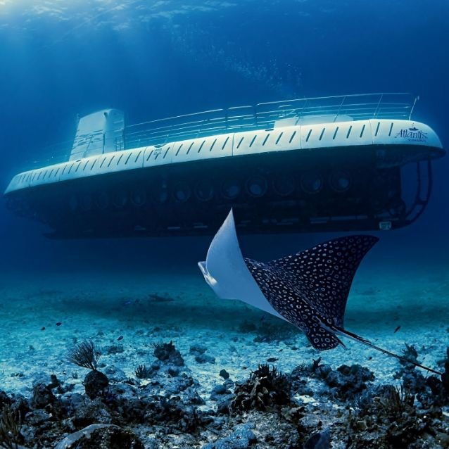 Tour en submarino a 30 metros bajo el agua en Cozumel. Salidas desde Cozumel