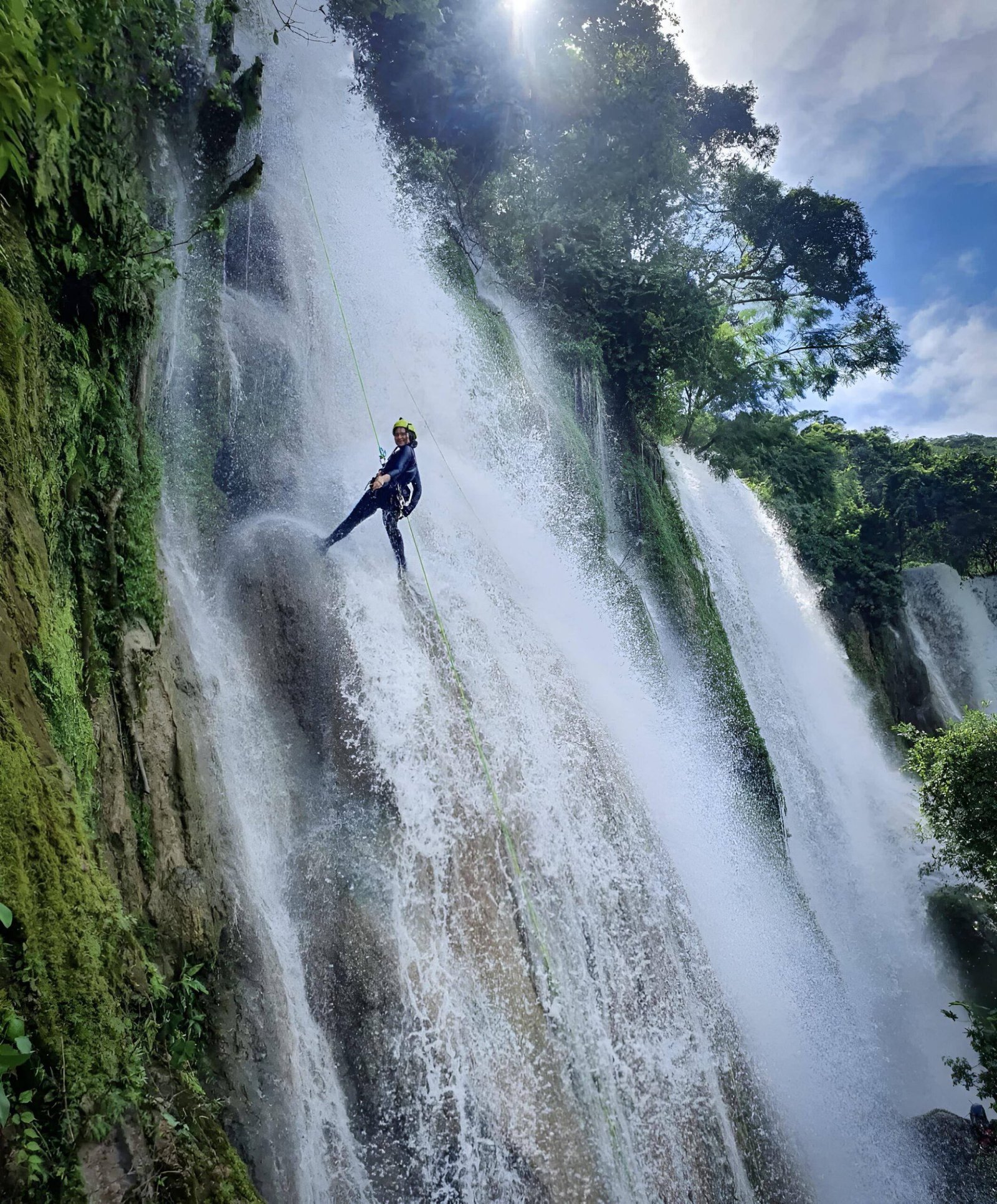 Tour de rappel en las Mil Cascadas y visita a Taxco, Guerrero. Saliendo desde Ciudad de México.