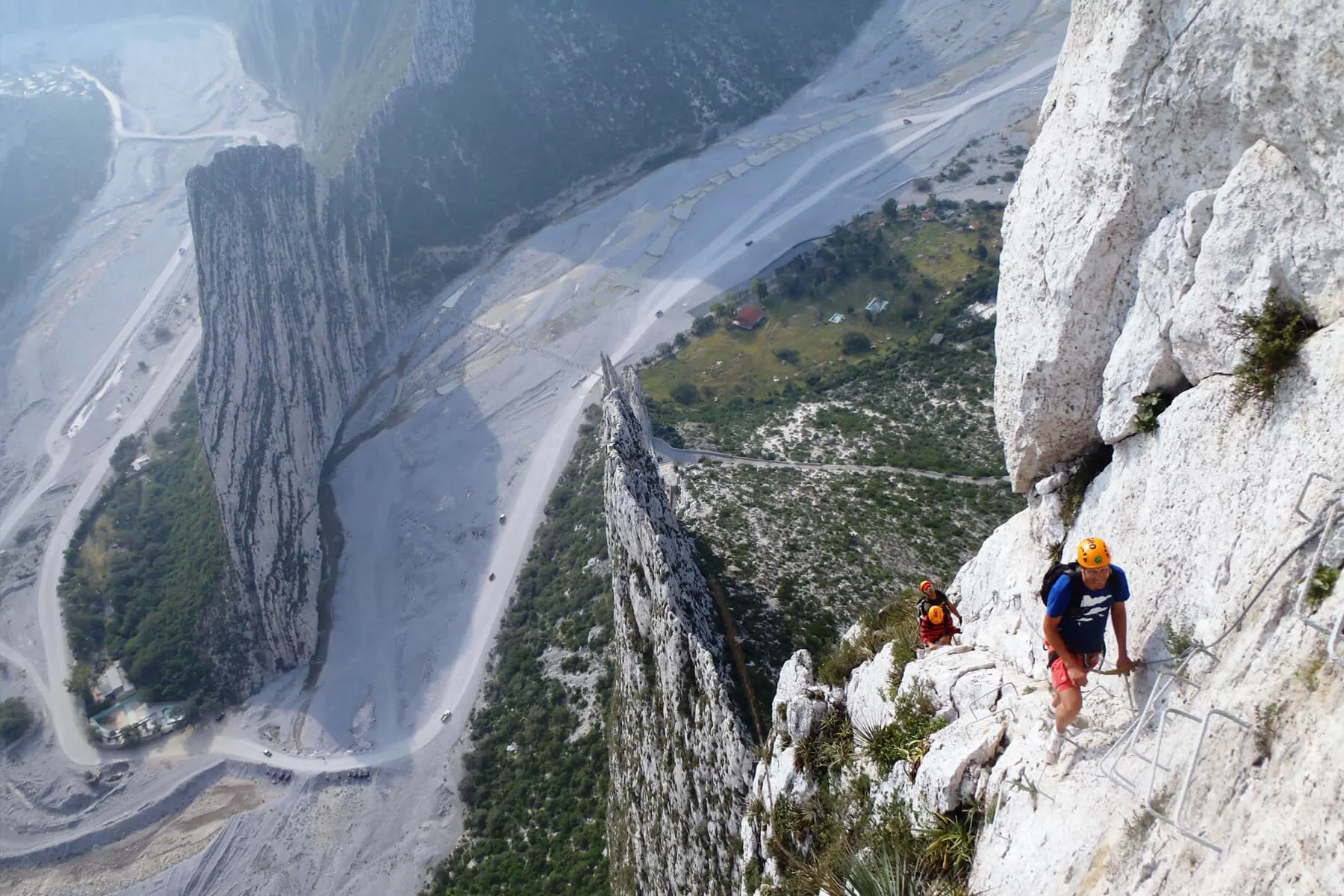 Tour a Via Ferrata - Ruta Vértigo. Saliendo desde Monterrey, Nuevo León.